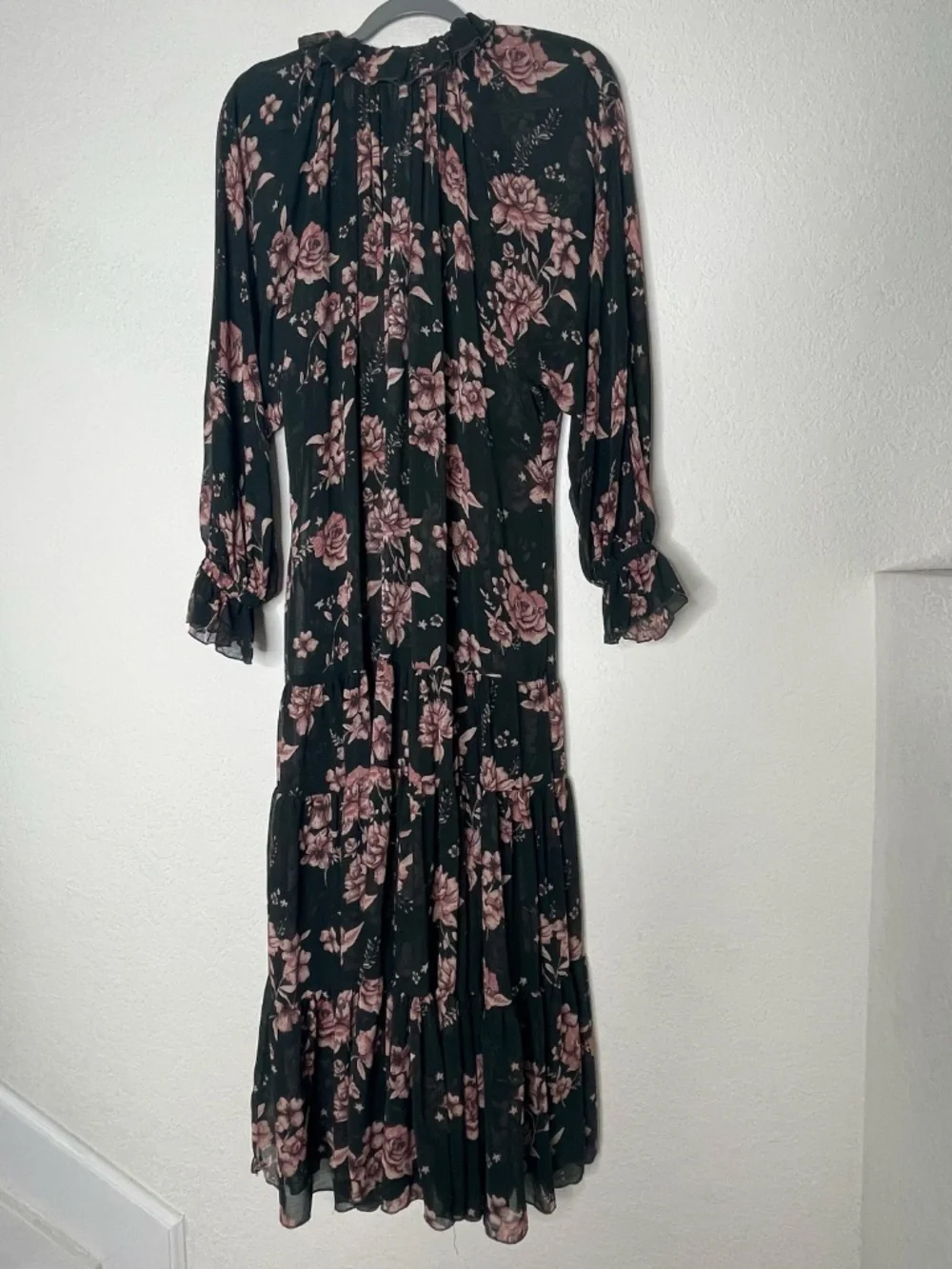 Free People Black Pink Floral Maxi Dress Sheer Long Sleeve Tiered Boho Sz Small - Picture 4 of 16